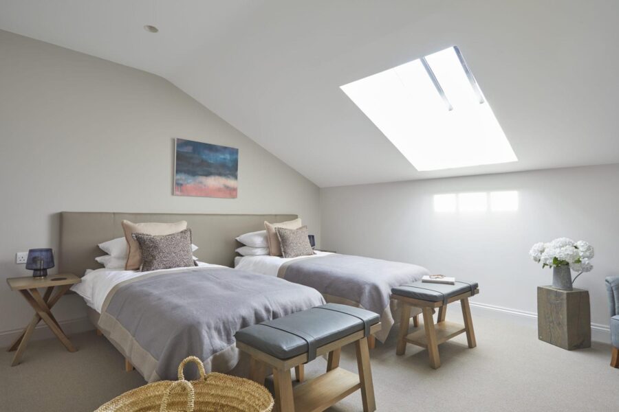 Old Hay Barn barn conversion twin bedroom loft 1