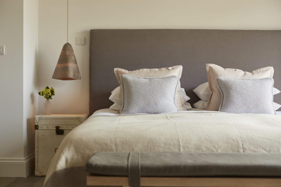 Bull Pen super king bedroom close up