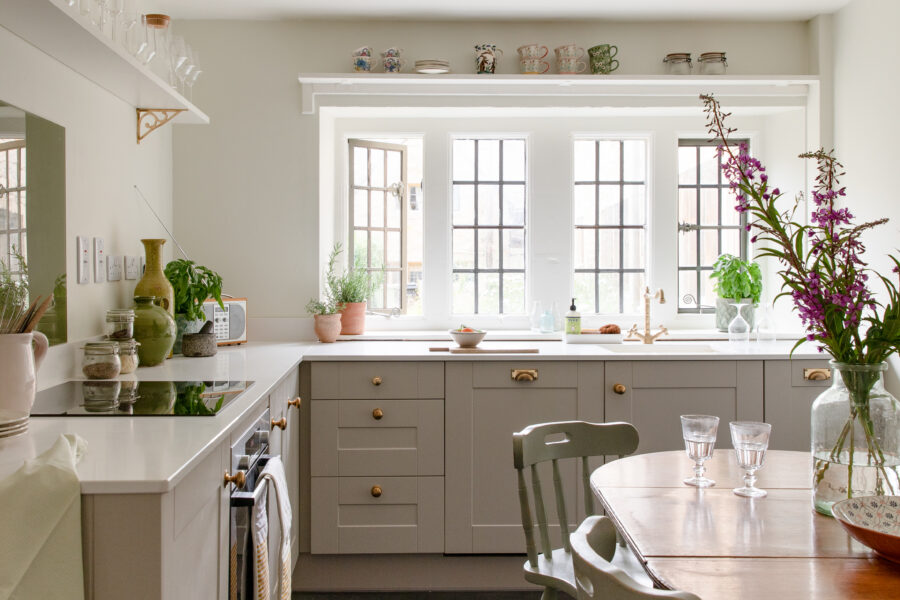 Number 3 The Square The Cotswolds cottage upper slaughter kitchen