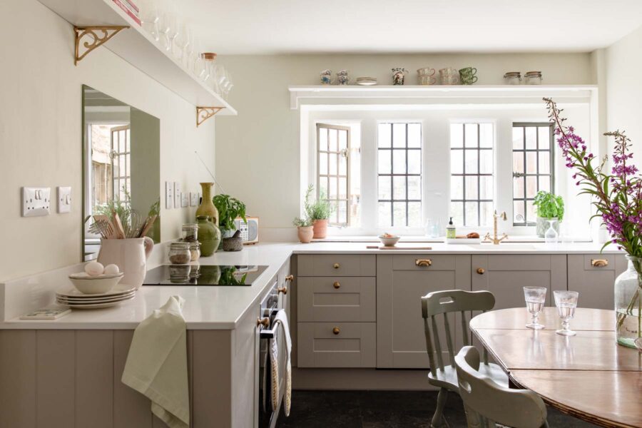 Cream Country Kitchen