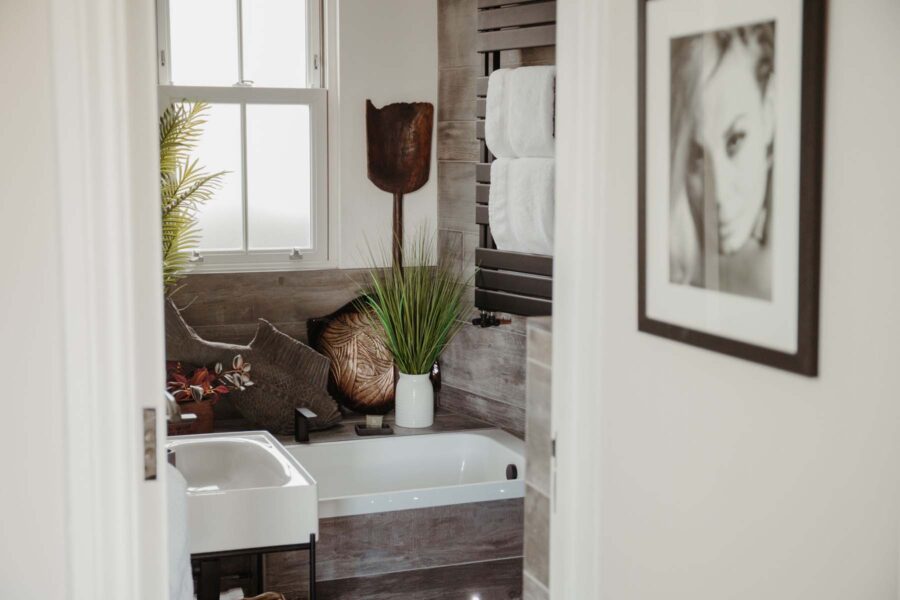 Modern bathroom with slate tiles